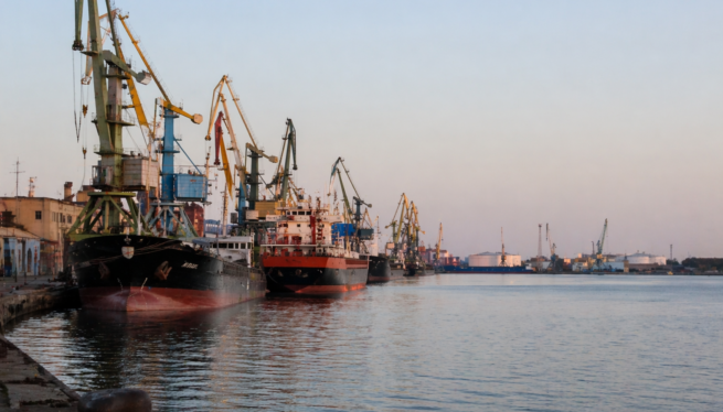 Reached the Ports: What the New Sanctions Against Icebreakers and Terminals Mean